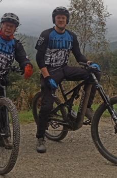 MTB Outlaws Scottish Away kit